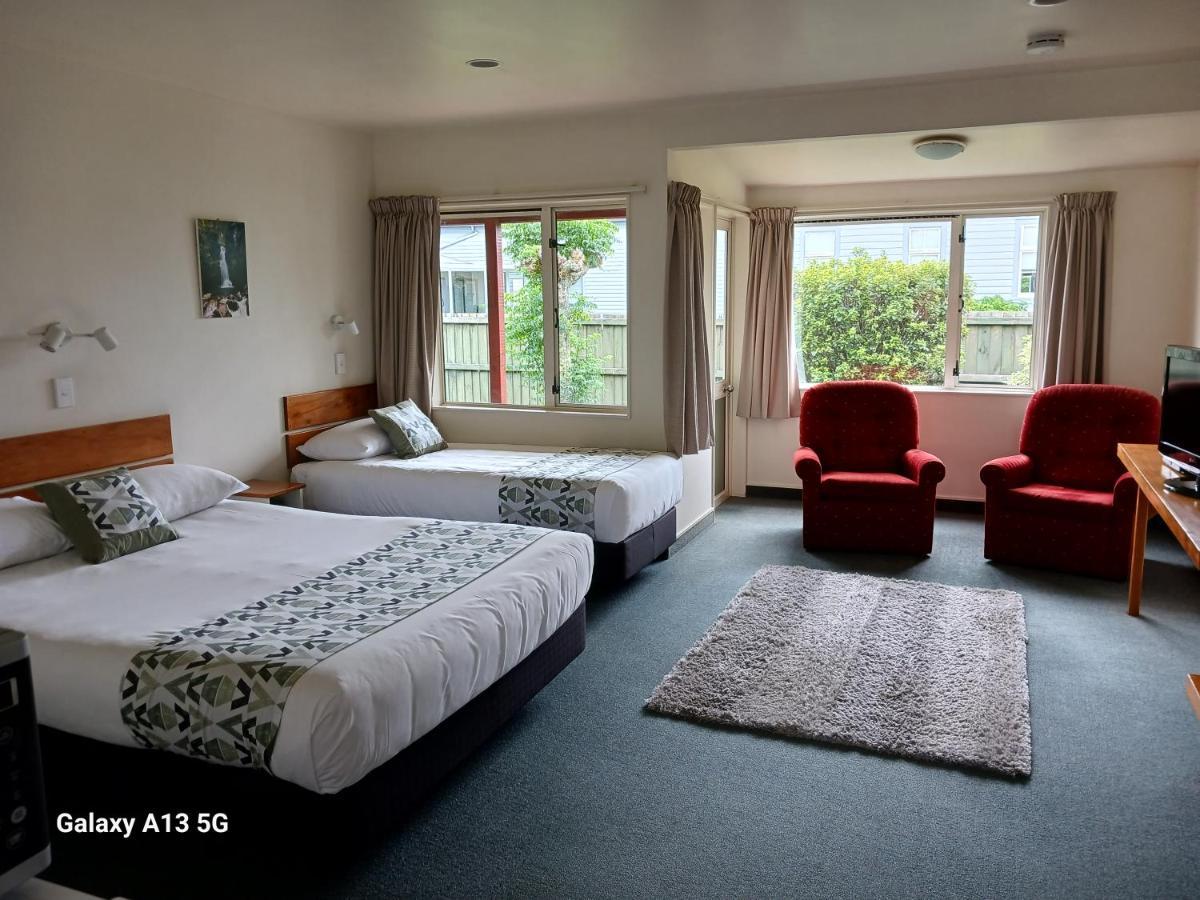 Anatoki Lodge Motel Такака Екстер'єр фото