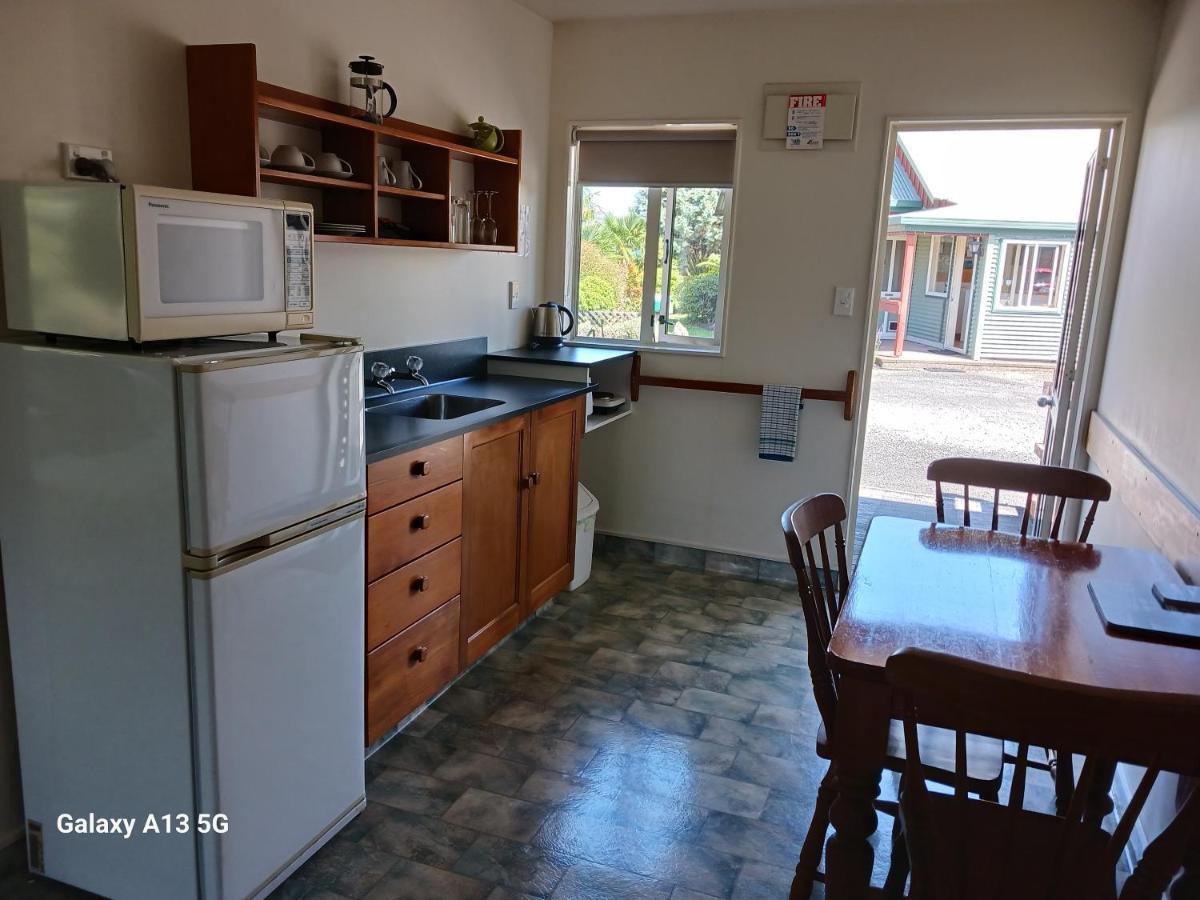 Anatoki Lodge Motel Такака Екстер'єр фото