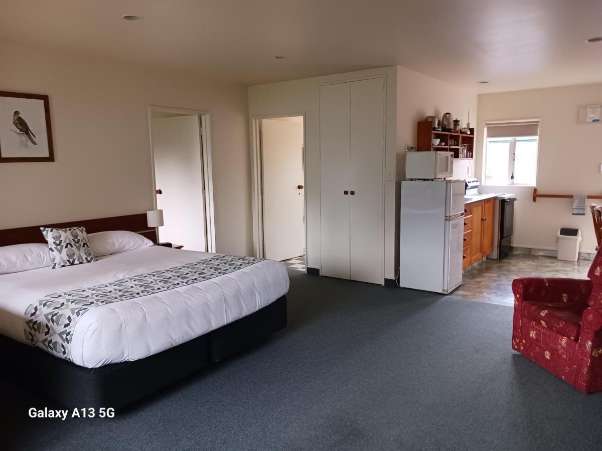 Anatoki Lodge Motel Такака Екстер'єр фото