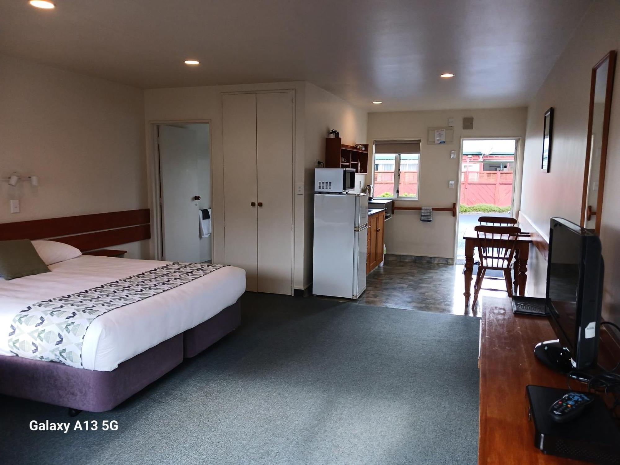 Anatoki Lodge Motel Такака Екстер'єр фото